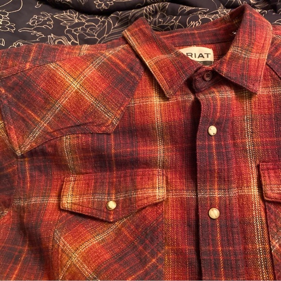 Ariat Hiller button up shirt Retro Fit shirt jacket - Picture 9 of 16